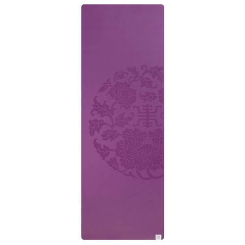 Gaiam Performance Dry-Grip Yoga Mat (5mm) flat